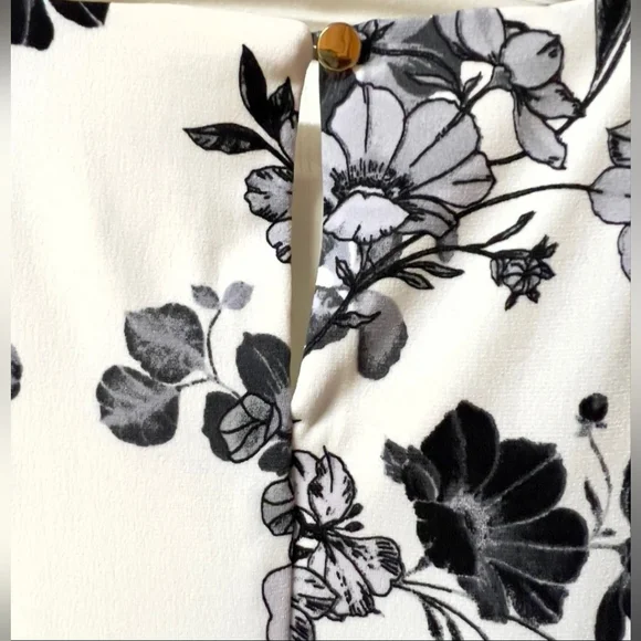 Calvin Klein Sleeveless Floral Print Top Sz Large - Picture 4 of 5